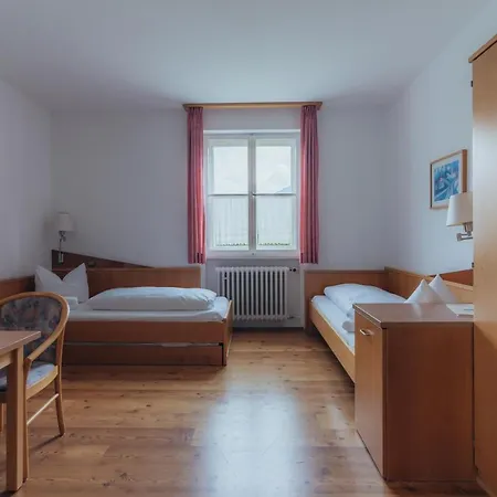 Kloster - Gaestehaus Der Salesianer Don Bosco Affittacamere