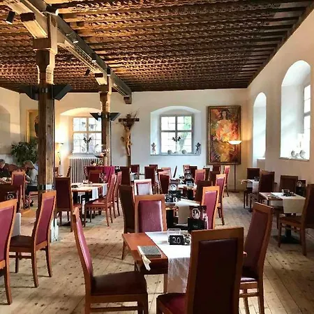 Maison d'hôtes Kloster - Gaestehaus Der Salesianer Don Bosco *